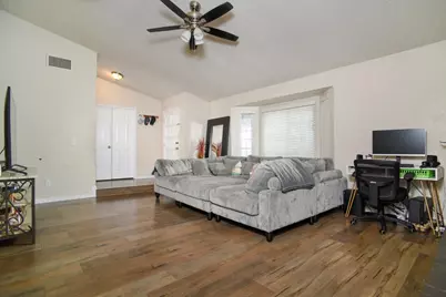 8348 Arroyo Vista Drive, Sacramento, CA 95823 - Photo 3