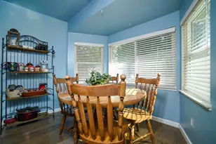 8348 Arroyo Vista Dr, Sacramento, CA 95823 - Photo 7