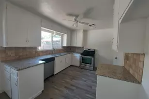 445 Coleman Ct, Modesto, CA 95354 - Photo 7