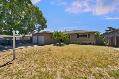 260 De Pauw Dr., Turlock, CA 95382 - Photo 3