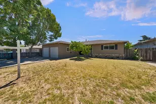 260 De Pauw Dr, Turlock, CA 95382 - Photo 3