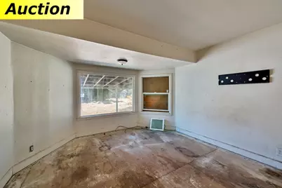 2504 Hawthorne Street, Sacramento, CA 95815 - Photo 21