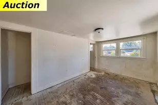 2504 Hawthorne St, Sacramento, CA 95815 - Photo 17