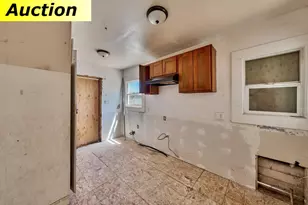 2504 Hawthorne St, Sacramento, CA 95815 - Photo 15