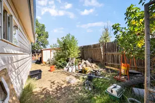4365 Olivehurst Ave, Olivehurst, CA 95961 - Photo 39