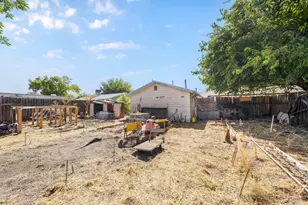 4365 Olivehurst Ave, Olivehurst, CA 95961 - Photo 37