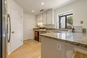 2412 Burlwood Dr, Modesto, CA 95355 - Photo 11