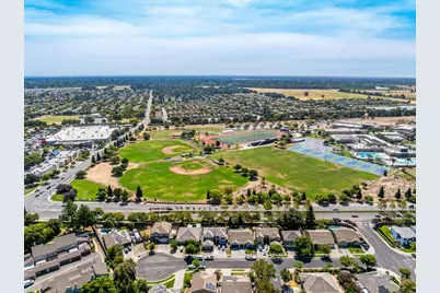 2268 Coffeeberry Road, West Sacramento, CA 95691 - Photo 45