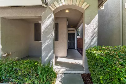 2268 Coffeeberry Road, West Sacramento, CA 95691 - Photo 5