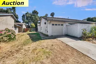 9412 Aizenberg Cir, Elk Grove, CA 95624 - Photo 1
