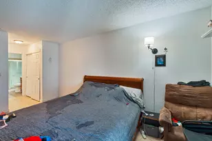 9412 Aizenberg Cir, Elk Grove, CA 95624 - Photo 11