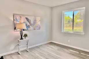 4566 Freeway Cir, Sacramento, CA 95841 - Photo 21