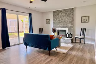 4566 Freeway Cir, Sacramento, CA 95841 - Photo 15