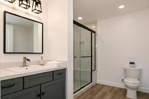 423 E Lodi Ave, Lodi, CA 95240 - Photo 23
