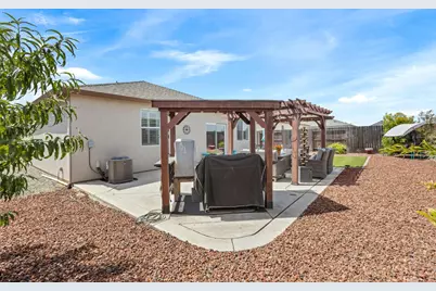 2301 Redhaven Street, Linda, CA 95901 - Photo 33