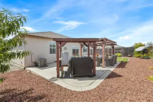 2301 Redhaven St, Linda, CA 95901 - Photo 33