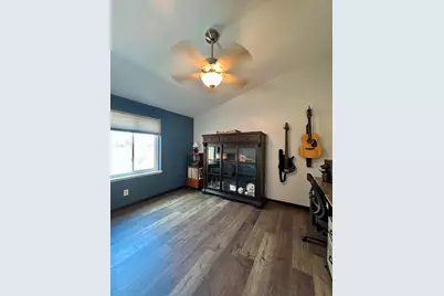 740 Lucas St, Arbuckle, CA 95912 - Photo 13