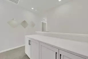 5301 E Commerce Way, Sacramento, CA 95835 - Photo 25