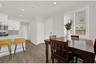 5301 E Commerce Way #67104, Sacramento, CA 95835 - Photo 9