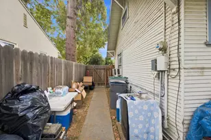 105 North St, Woodland, CA 95695 - Photo 9