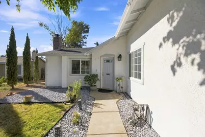 3972 Deer Cross Way, Sacramento, CA 95823 - Photo 3