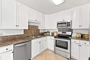 3972 Deer Cross Way, Sacramento, CA 95823 - Photo 13