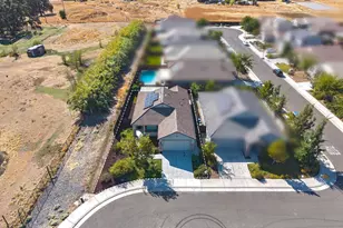 7855 Bing Ct, Antelope, CA 95843 - Photo 37