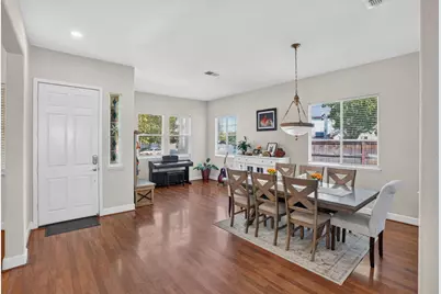 6216 Ravenna Way, Elk Grove, CA 95757 - Photo 13