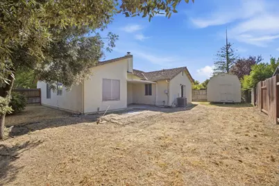 2 Rosto Court, Sacramento, CA 95823 - Photo 15