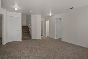 5300 Jacinto Ave, Sacramento, CA 95823 - Photo 27