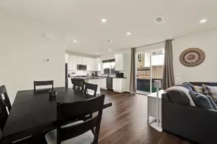 2065 Milky Way Cir, Roseville, CA 95747 - Photo 17