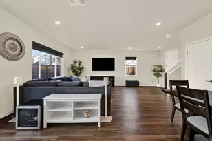 2065 Milky Way Cir, Roseville, CA 95747 - Photo 15
