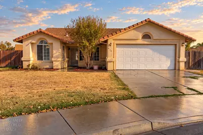 126 N Santa Clara, Los Banos, CA 93635 - Photo 1