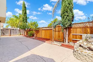 3818 Red Oak Ln, Stockton, CA 95205 - Photo 19