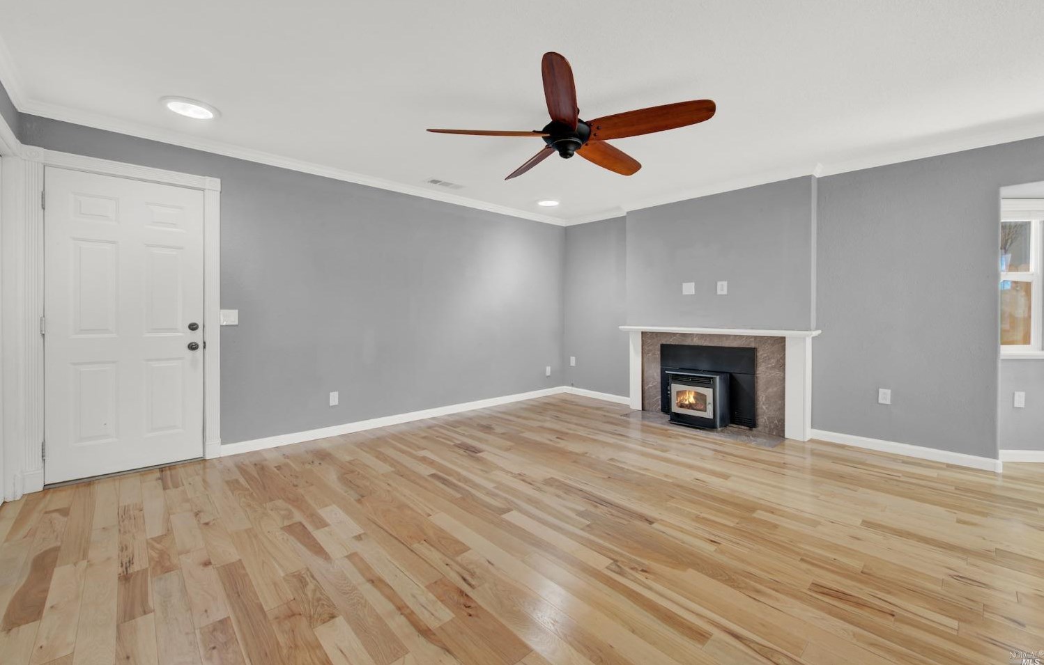 2511 Carnation Dr, Fairfield CA  94533-1511 exterior