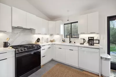 10905 State Route 1 Highway, Point Reyes Station, CA 94956 - Photo 13