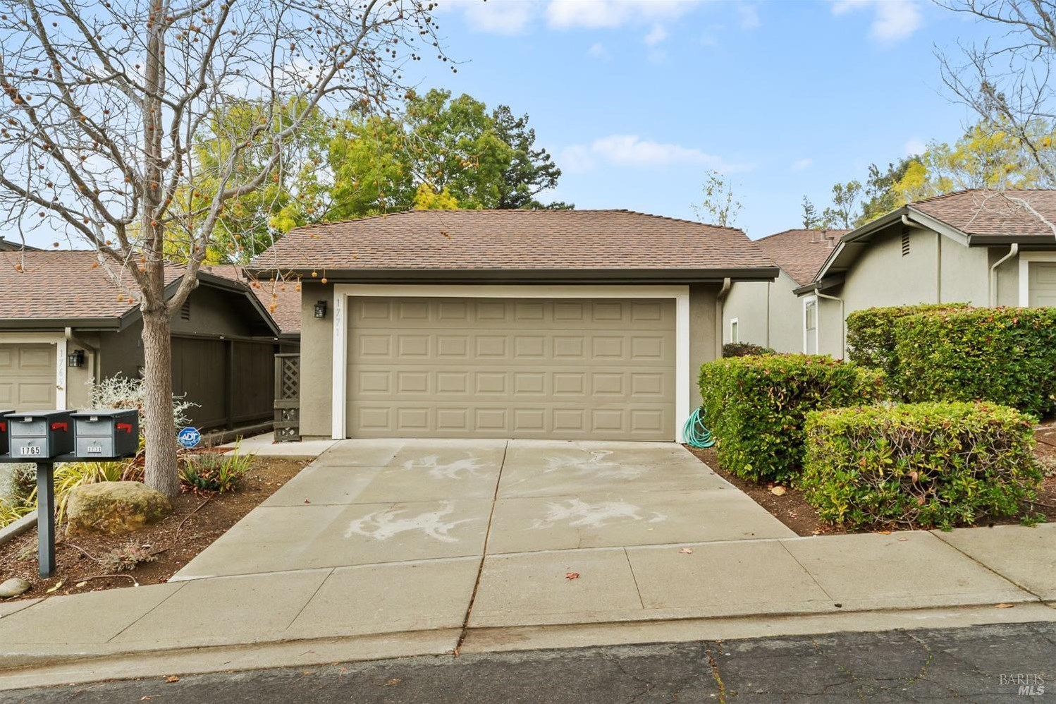1771 Casa Grande St, Benicia CA  94510-2337 exterior