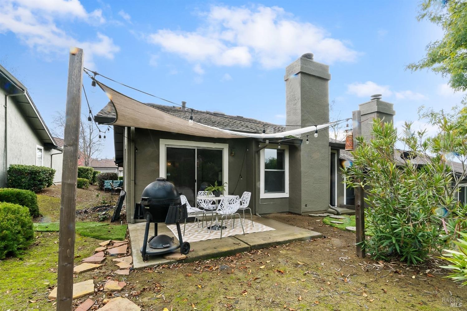 1771 Casa Grande St, Benicia CA  94510-2337 exterior