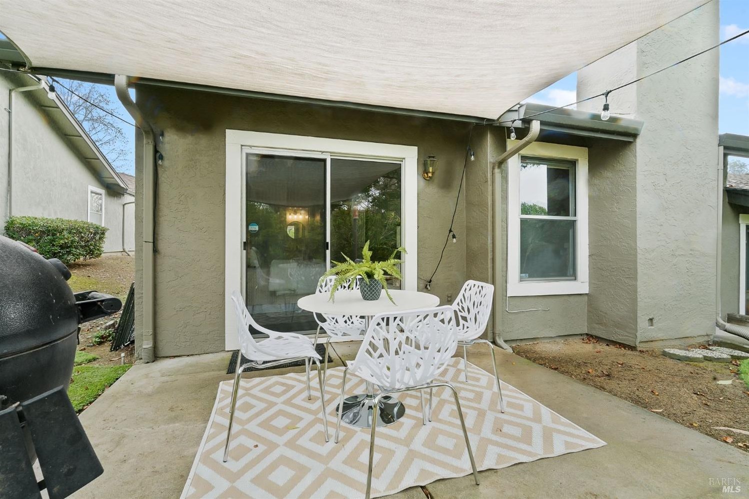 1771 Casa Grande St, Benicia CA  94510-2337 exterior