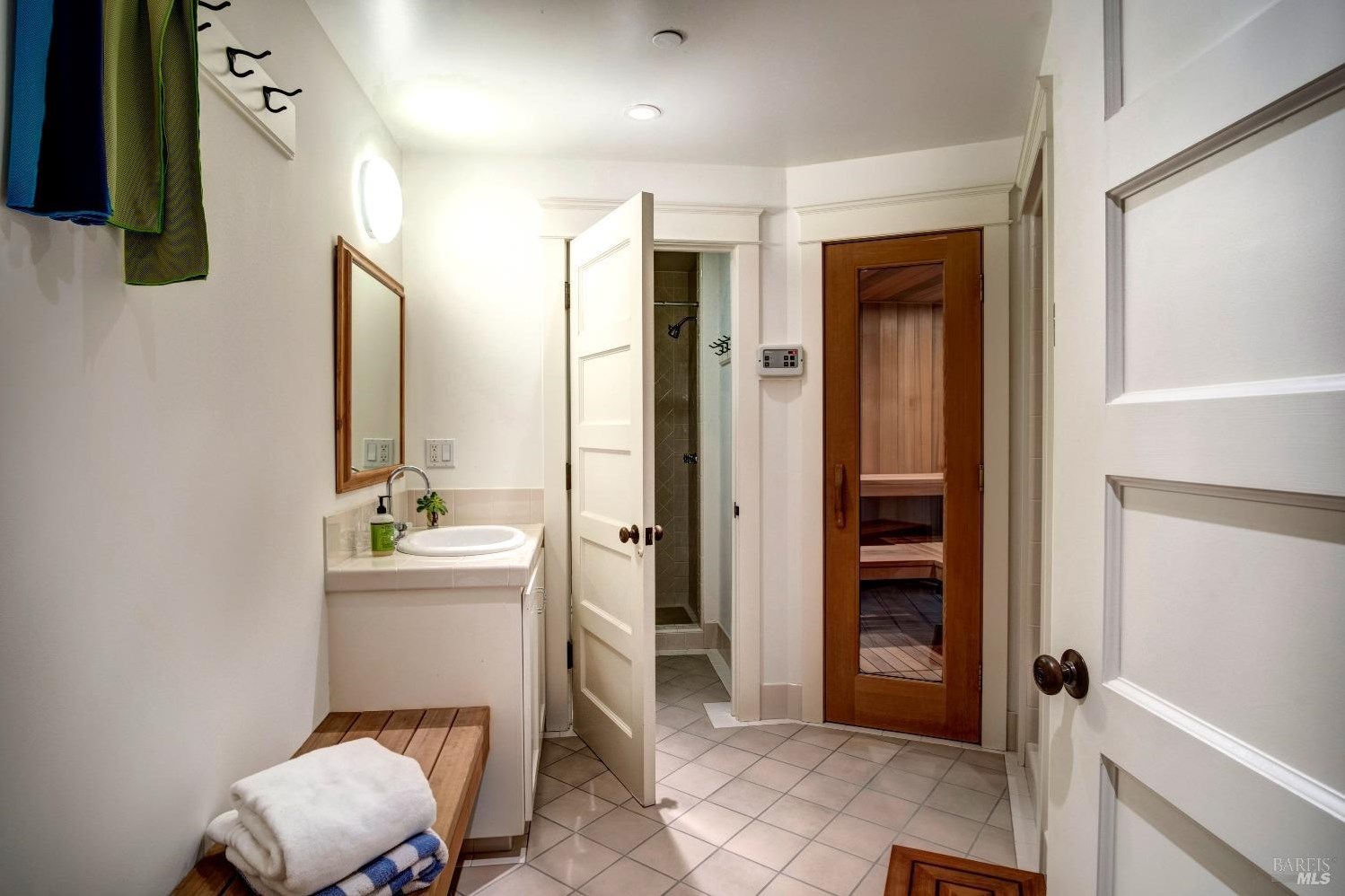 55 Alder Ave, San Anselmo CA 94960-1706 exterior