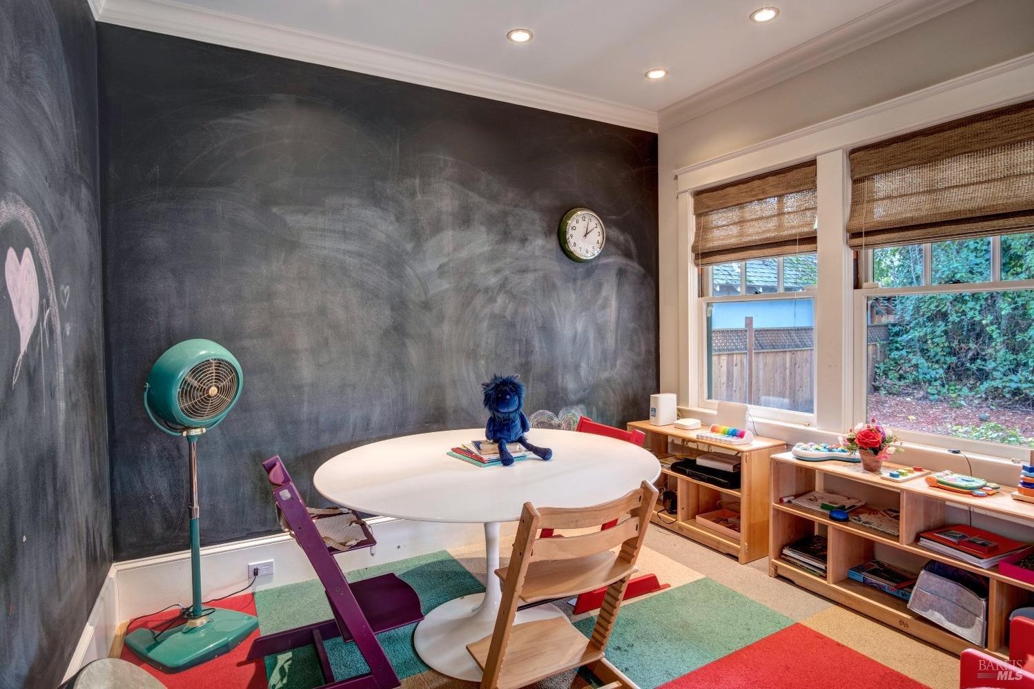 55 Alder Ave, San Anselmo CA 94960-1706 exterior