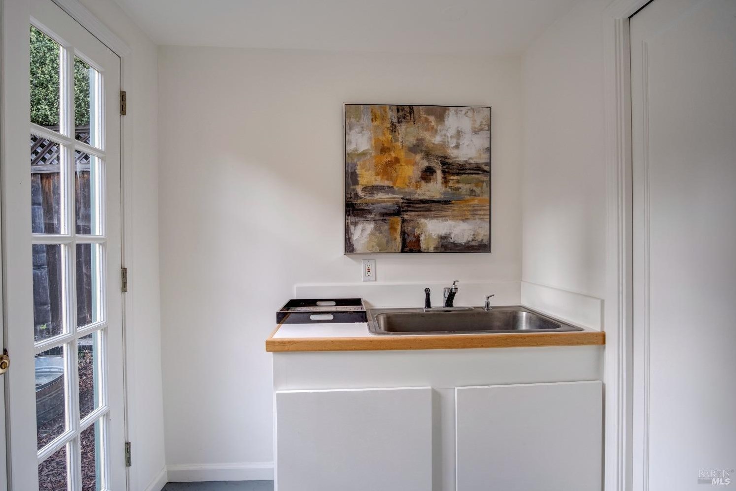 55 Alder Ave, San Anselmo CA 94960-1706 exterior