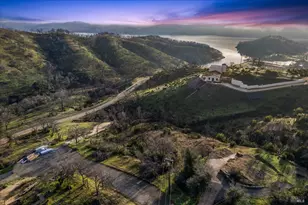 8 Live Oak Ln, Napa, CA 94558 - Photo 1