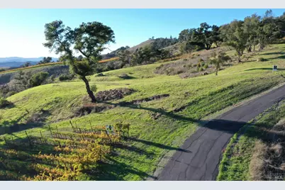 594 Artisan Circle, Geyserville, CA 95441 - Photo 9