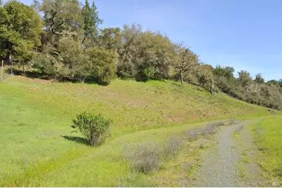 1640 Canyon Run, Healdsburg, CA 95448 - Photo 11