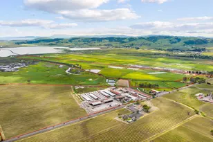 2034 Fremont Dr, Sonoma, CA 95476 - Photo 3