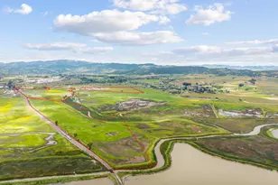 2034 Fremont Dr, Sonoma, CA 95476 - Photo 17