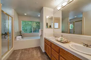 128 Village Oaks Ct, Healdsburg, CA 95448 - Photo 21