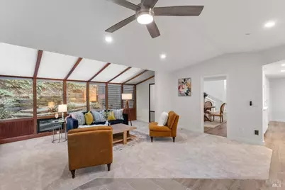 960 Wild Oak Drive, Santa Rosa, CA 95409 - Photo 19