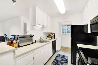 127 Lighthouse Drive, Vallejo, CA 94590 - Photo 15